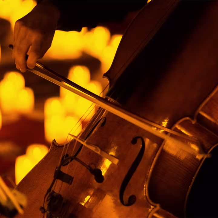 Candlelight Queen vs. ABBA